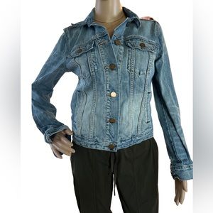 GAP distressed Jean jacket